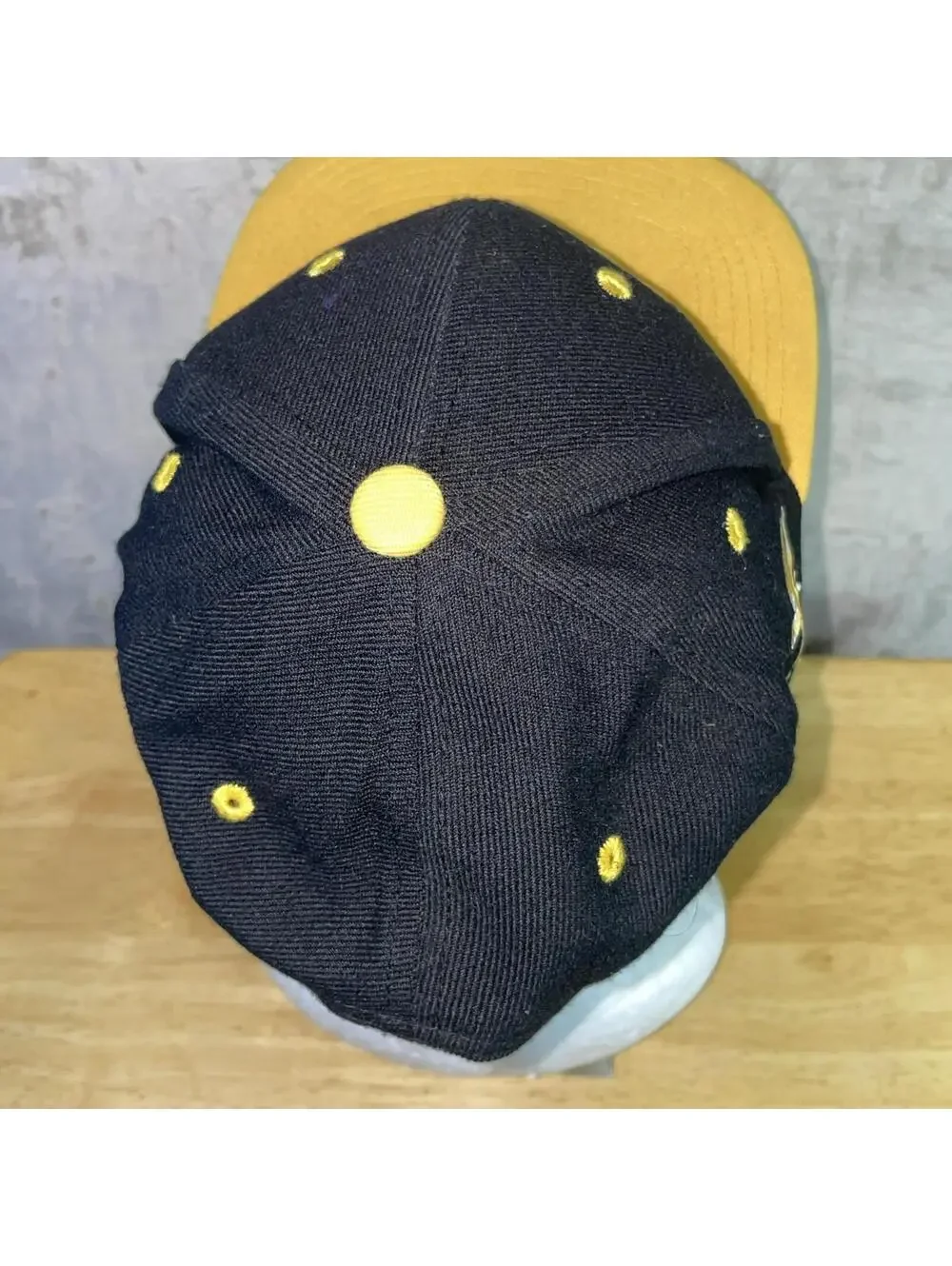 Young & Reckless Y&R LA Mens Black Yellow Snapback Baseball Hat Cap OSFM